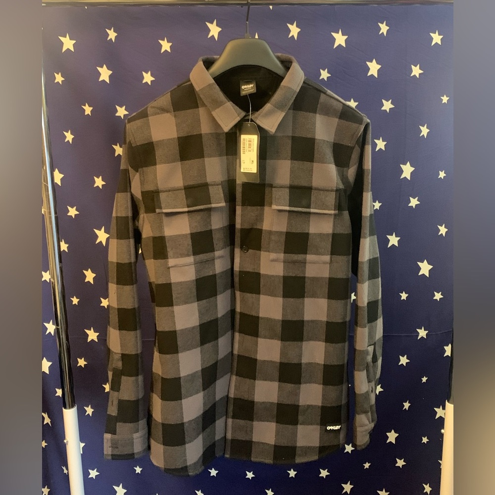 Oakley Bear Cozy Flannel (Black/grey)
